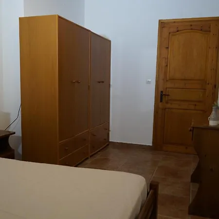 Apartmán παραδοσιακό διαμέρισμα με θέα θάλασσα & Bbq 1 *