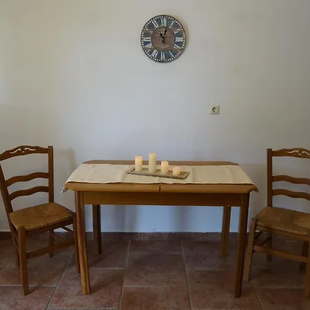 Apartmán παραδοσιακό διαμέρισμα με θέα θάλασσα & Bbq 1 *