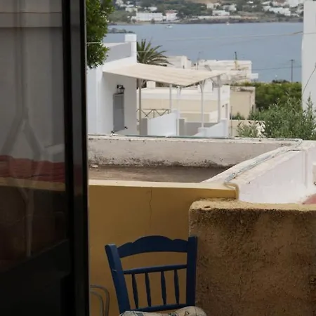 παραδοσιακό διαμέρισμα με θέα θάλασσα & Bbq 1 Finikas (Syros)